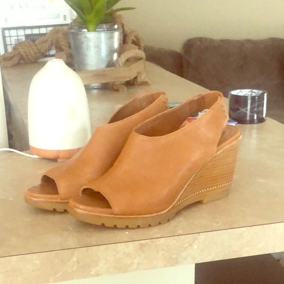 sorel after hours slingback sandal